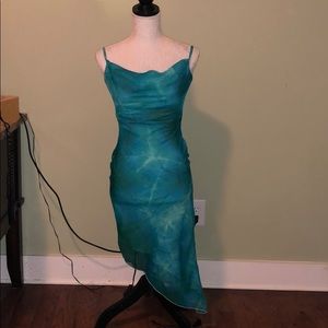 Flowy green beachy dress